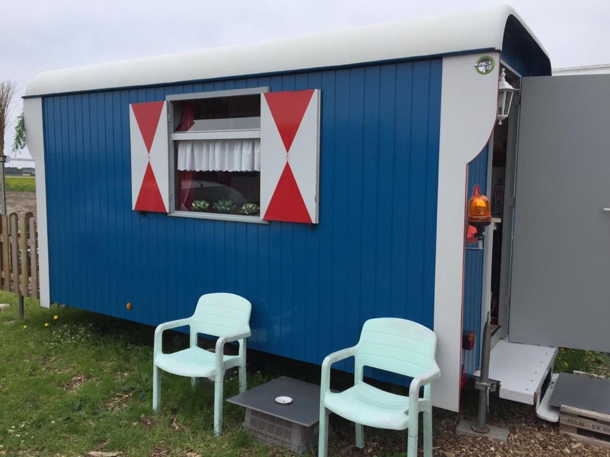 B&B Boerderij Rust, In Pipowagens! 덴헬데르 외부 사진